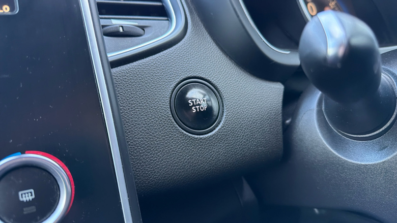 Renault Scenic 1.2 TCE 130 Dynamique Nav 5dr Petrol Estate